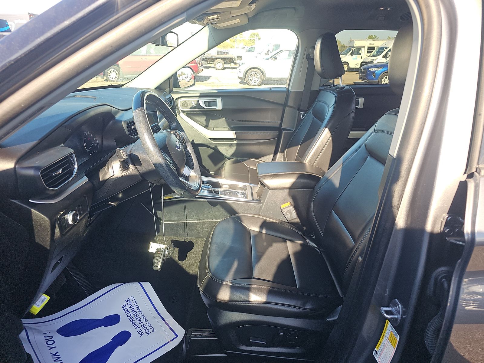 2022 Ford Explorer XLT AWD