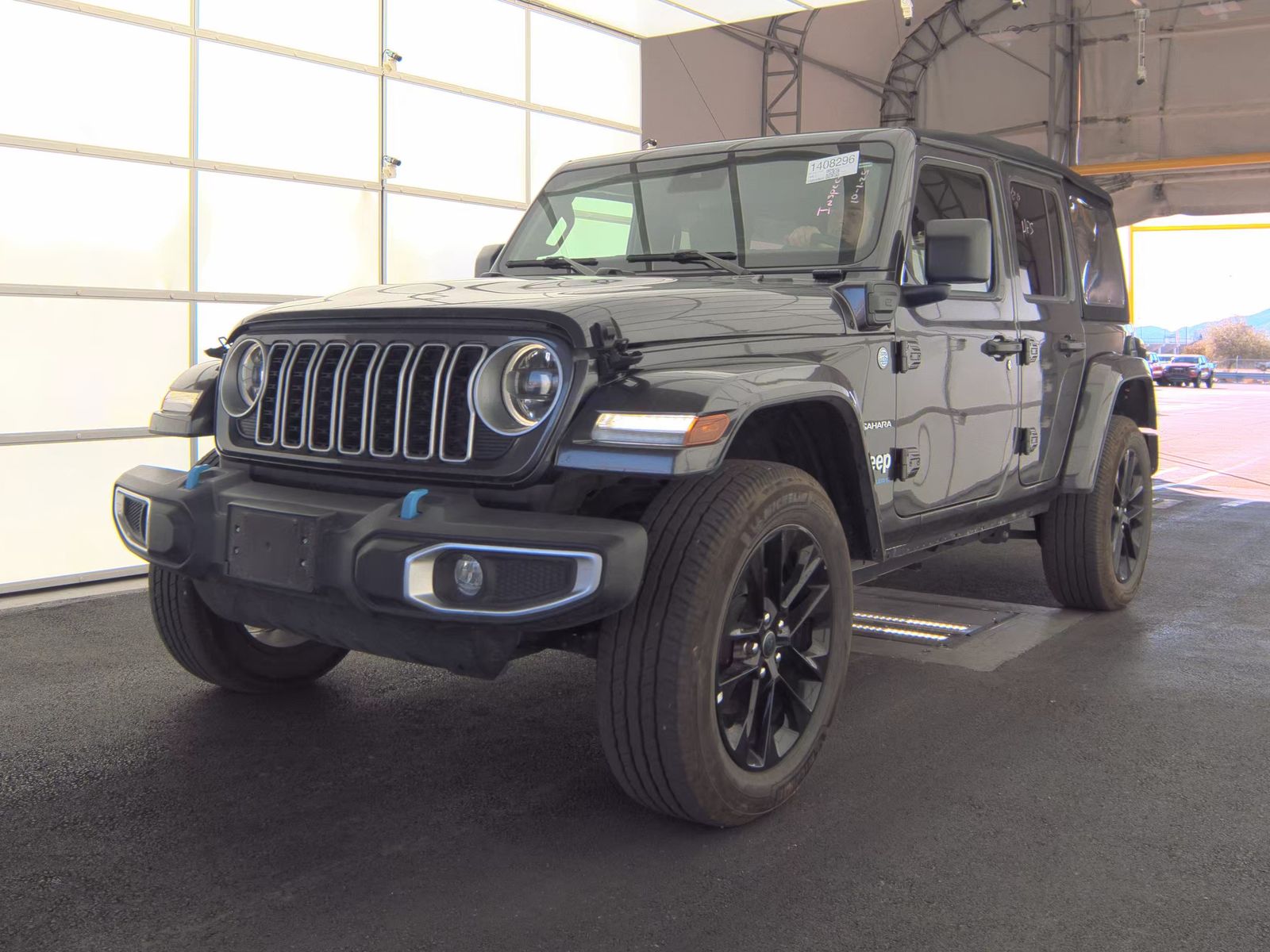 2024 Jeep Wrangler 4xe Sahara AWD