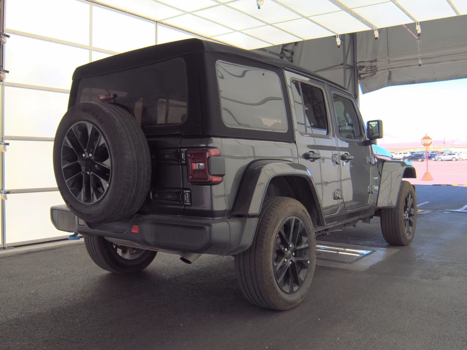 2024 Jeep Wrangler 4xe Sahara AWD