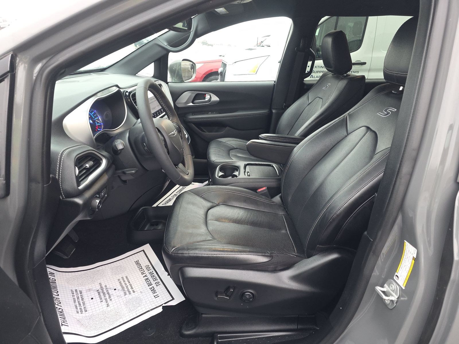 2022 Chrysler Pacifica Hybrid Touring L FWD