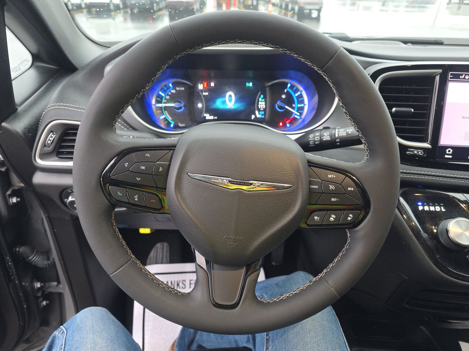 2022 Chrysler Pacifica Hybrid Touring L FWD