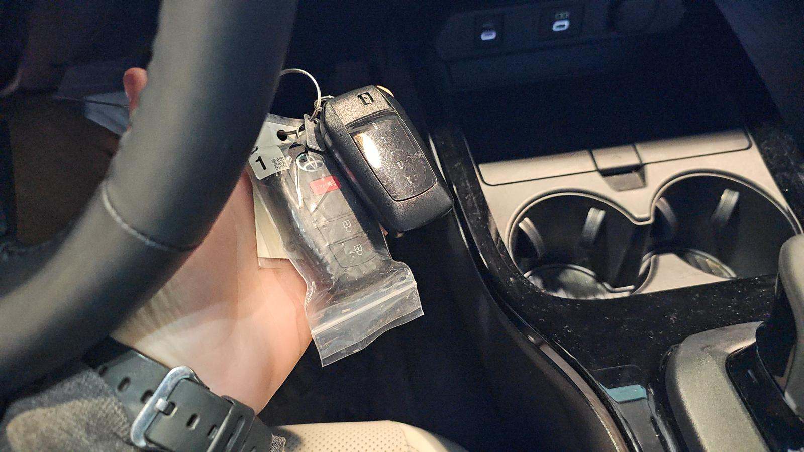 2024 Toyota Prius XLE AWD