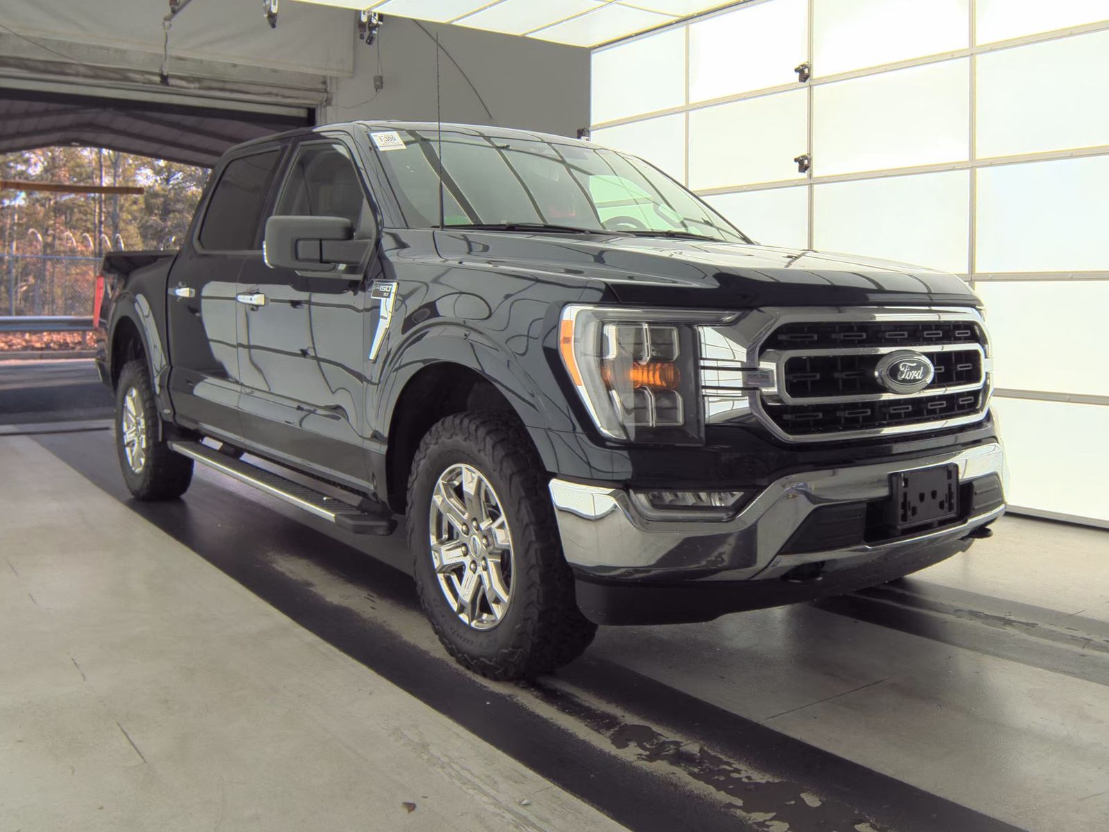 2022 Ford F-150 XLT AWD