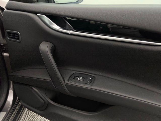 2022 Maserati Ghibli Modena Q4 AWD