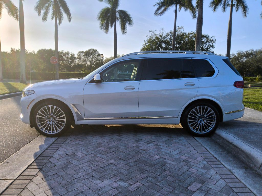 2019 BMW X7 xDrive50i AWD