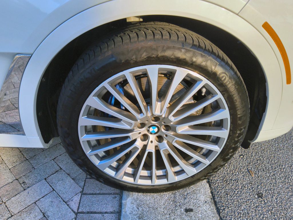 2019 BMW X7 xDrive50i AWD