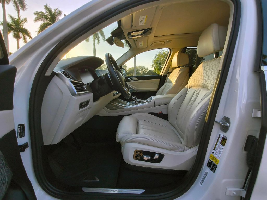 2019 BMW X7 xDrive50i AWD