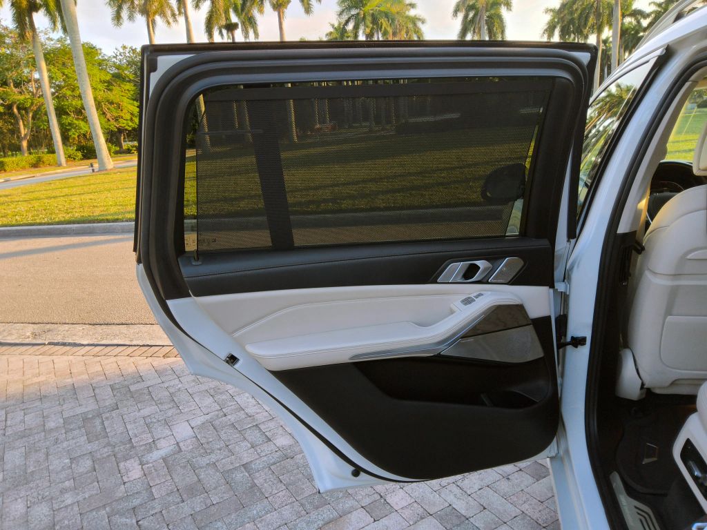 2019 BMW X7 xDrive50i AWD