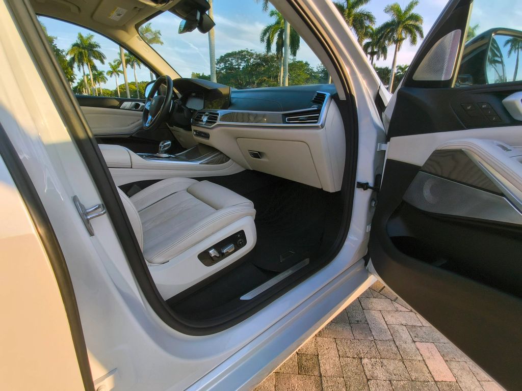 2019 BMW X7 xDrive50i AWD