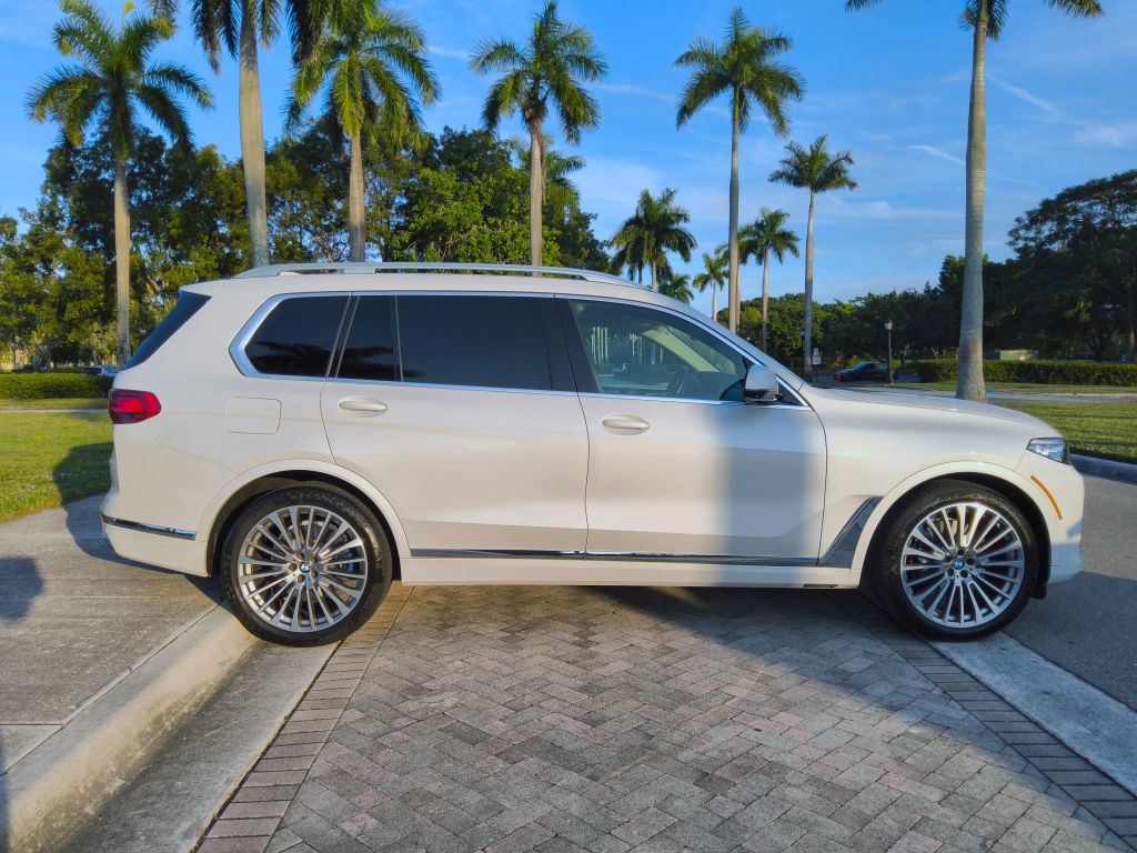 2019 BMW X7 xDrive50i AWD