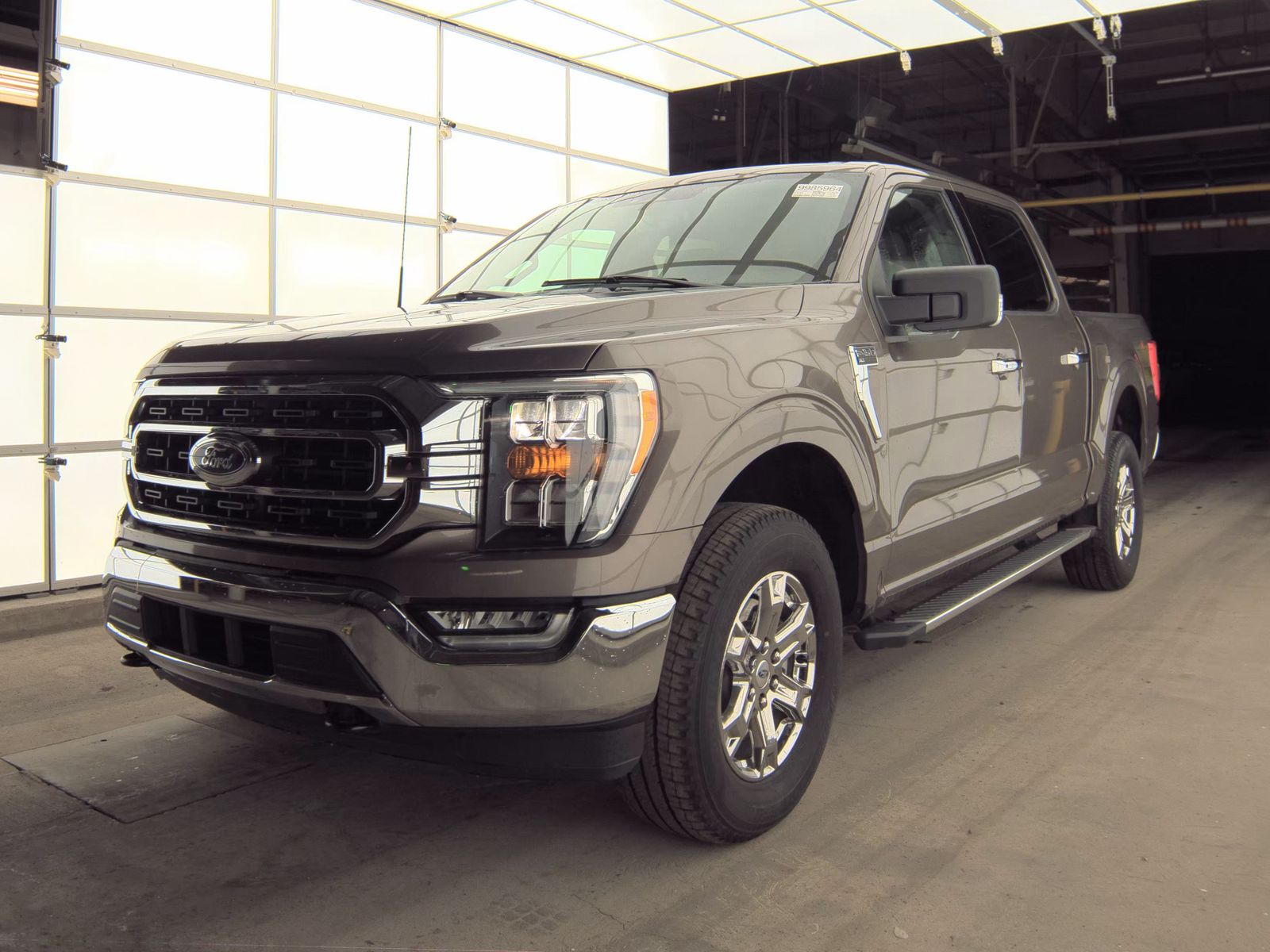 2023 Ford F-150 XLT AWD