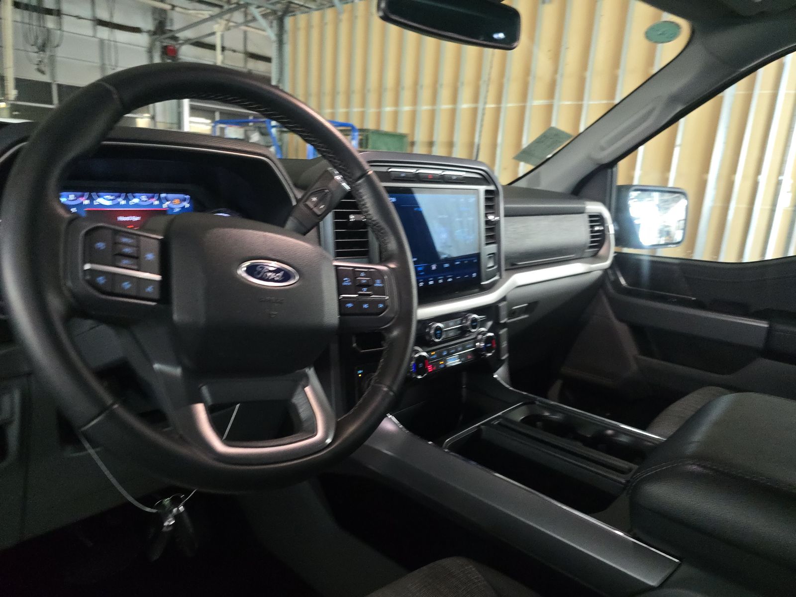 2023 Ford F-150 XLT AWD