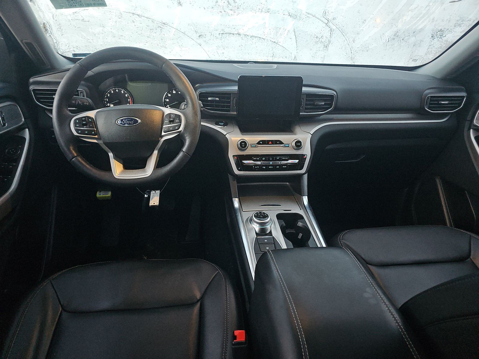 2023 Ford Explorer XLT AWD