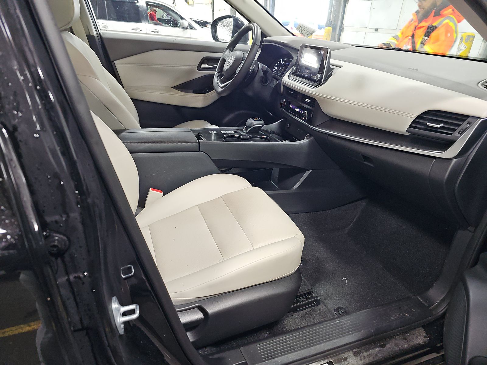 2024 Nissan Rogue SV FWD