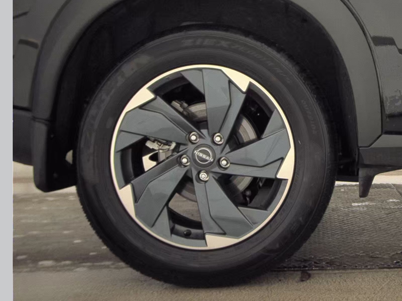 2024 Nissan Rogue SV FWD