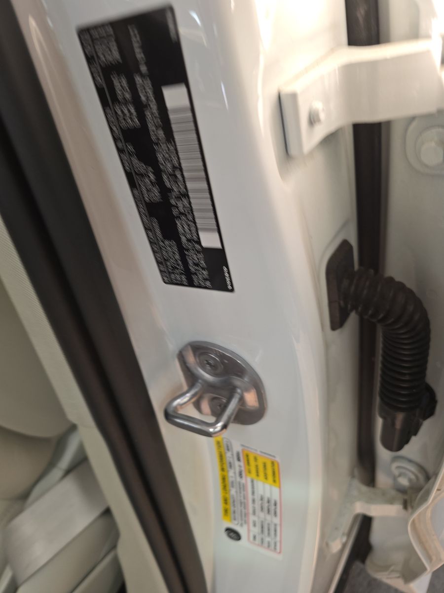 2023 Volvo XC60 B5 Core AWD