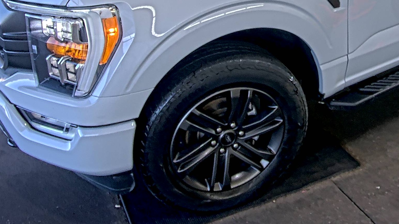 2022 Ford F-150 XLT AWD