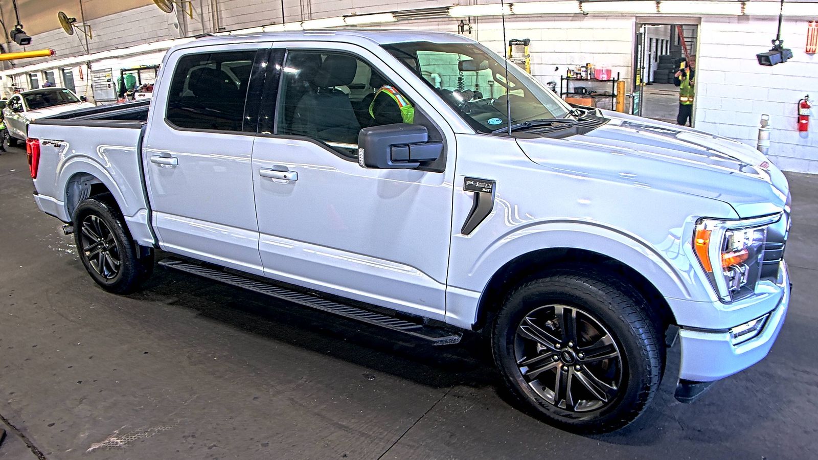 2022 Ford F-150 XLT AWD