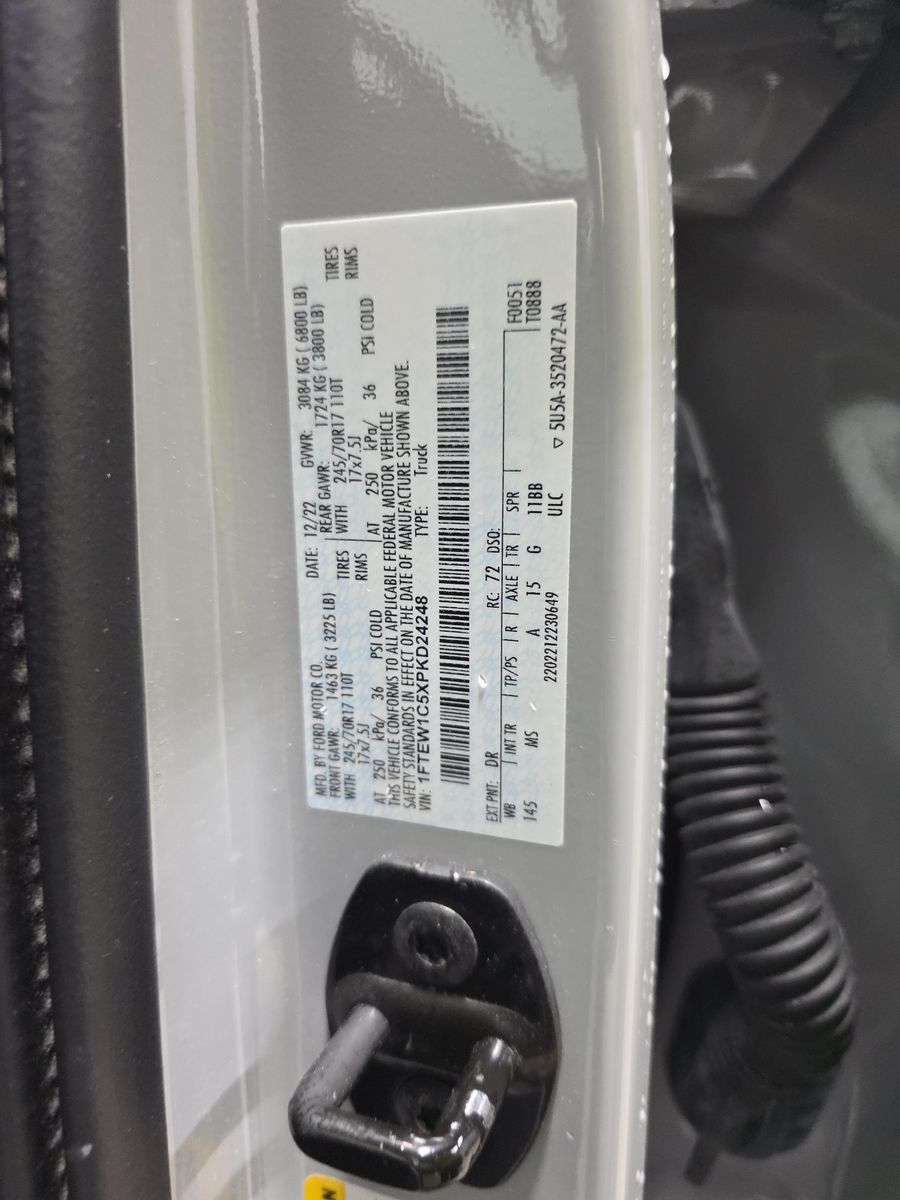 2023 Ford F-150 XLT RWD