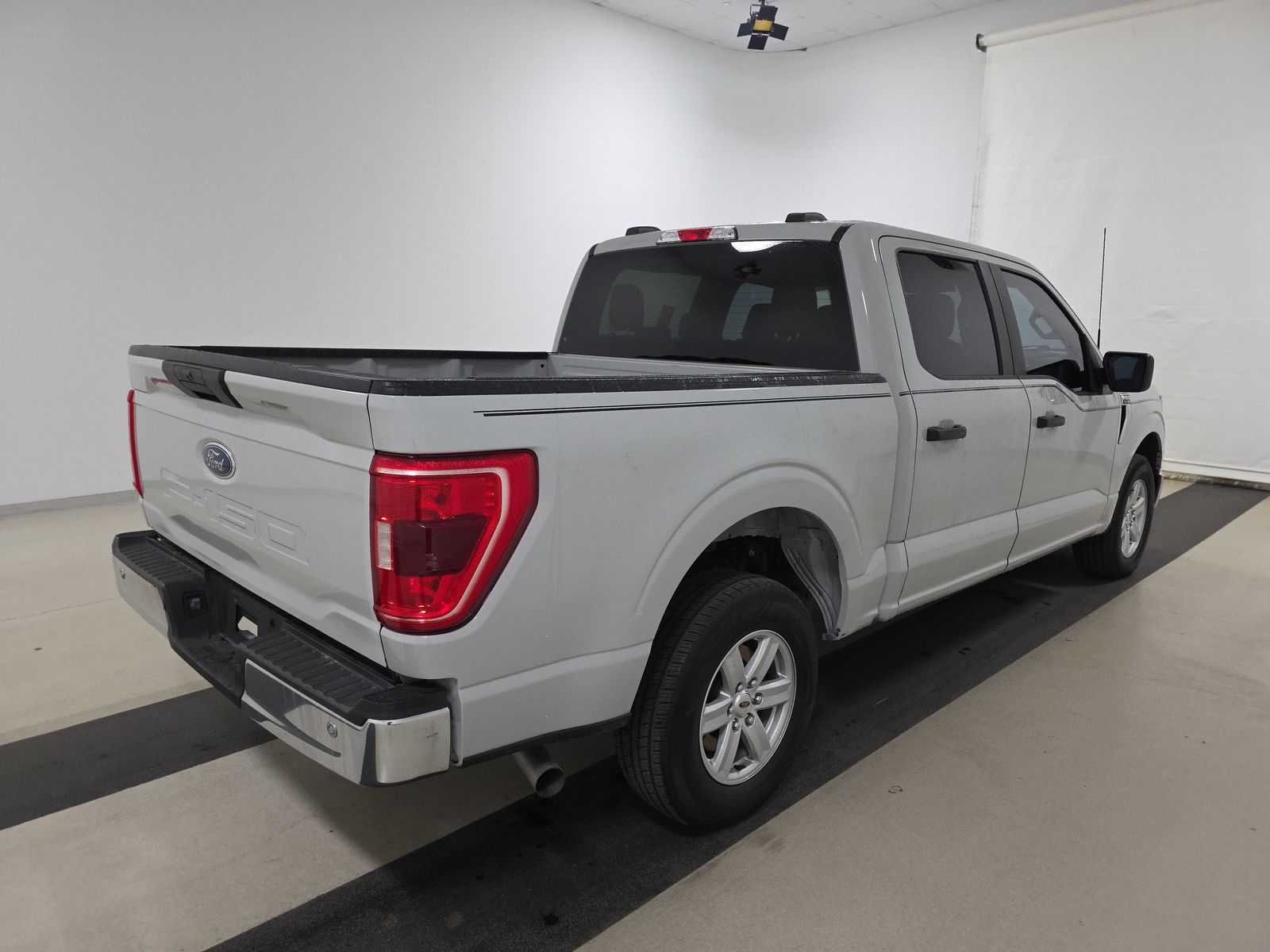 2023 Ford F-150 XLT RWD
