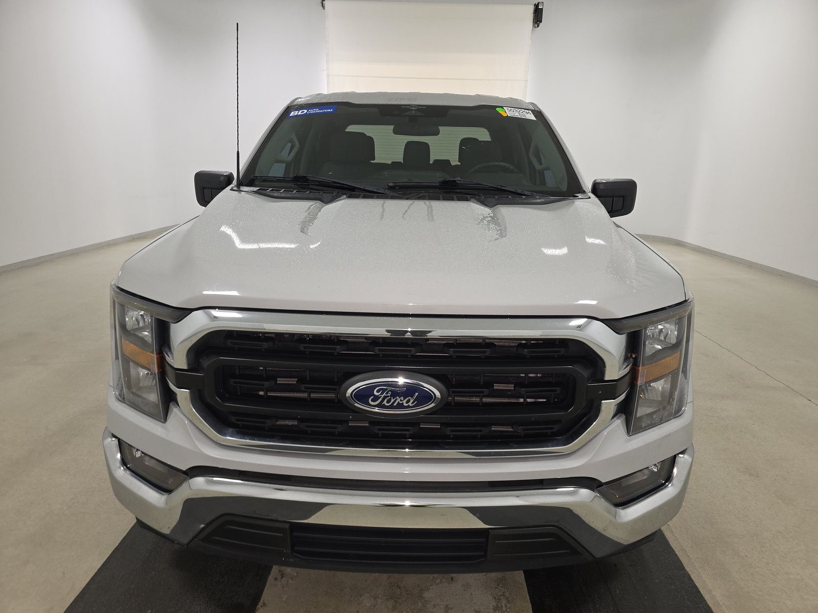 2023 Ford F-150 XLT RWD
