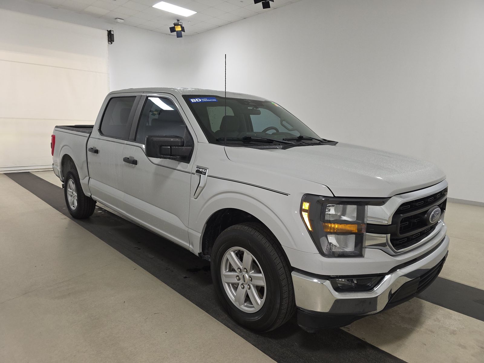 2023 Ford F-150 XLT RWD