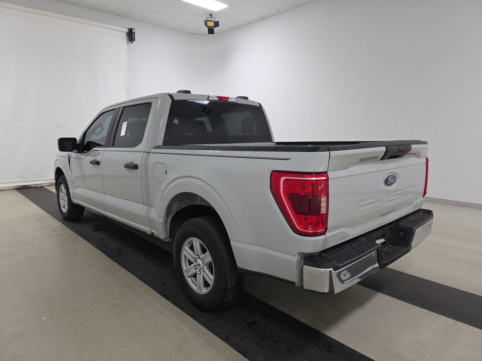2023 Ford F-150 XLT RWD