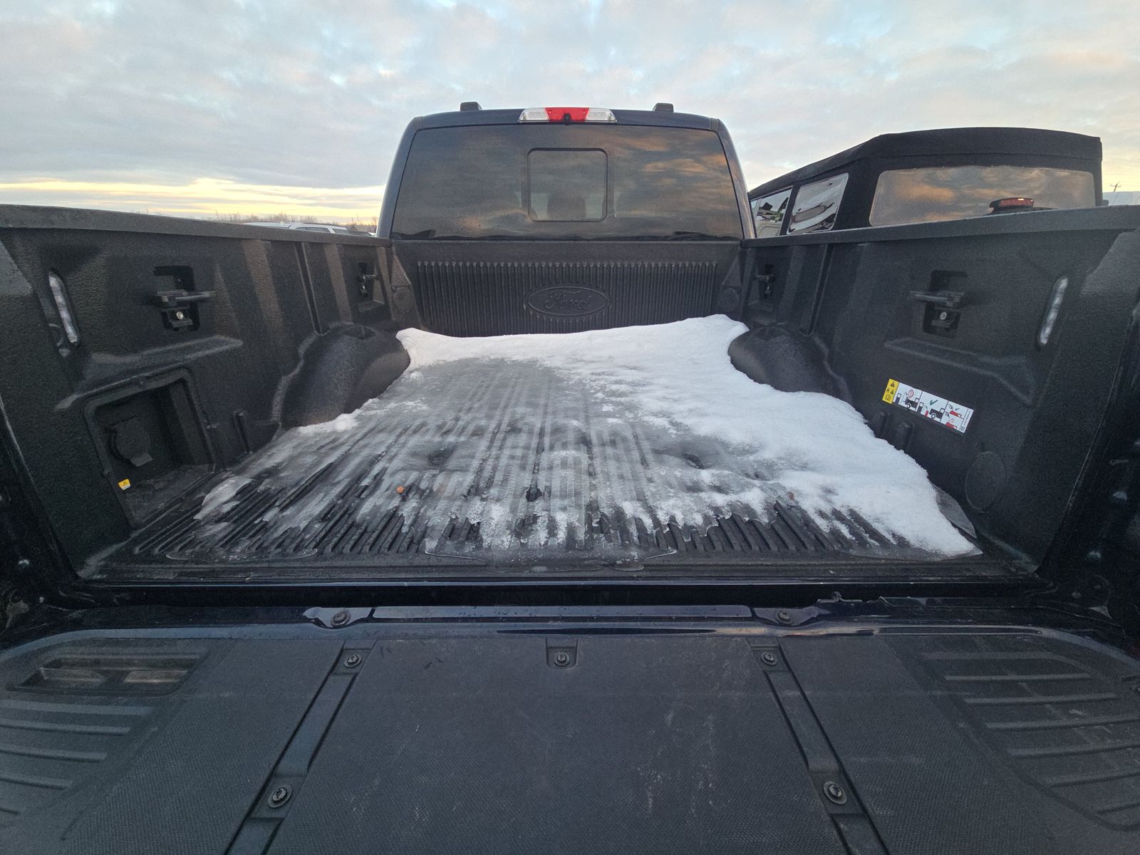 2022 Ford F-150 Lariat AWD