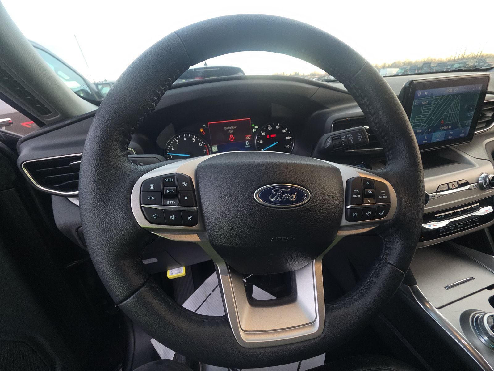 2023 Ford Explorer XLT AWD