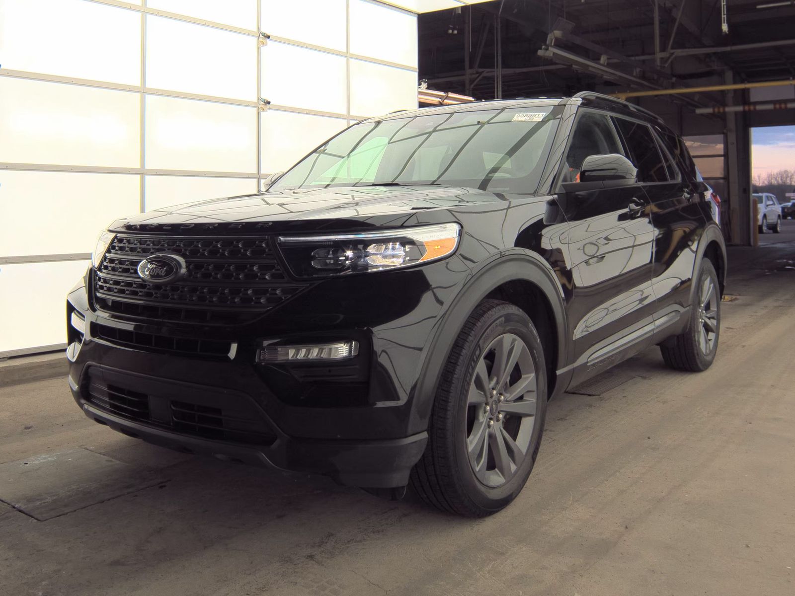 2023 Ford Explorer XLT AWD