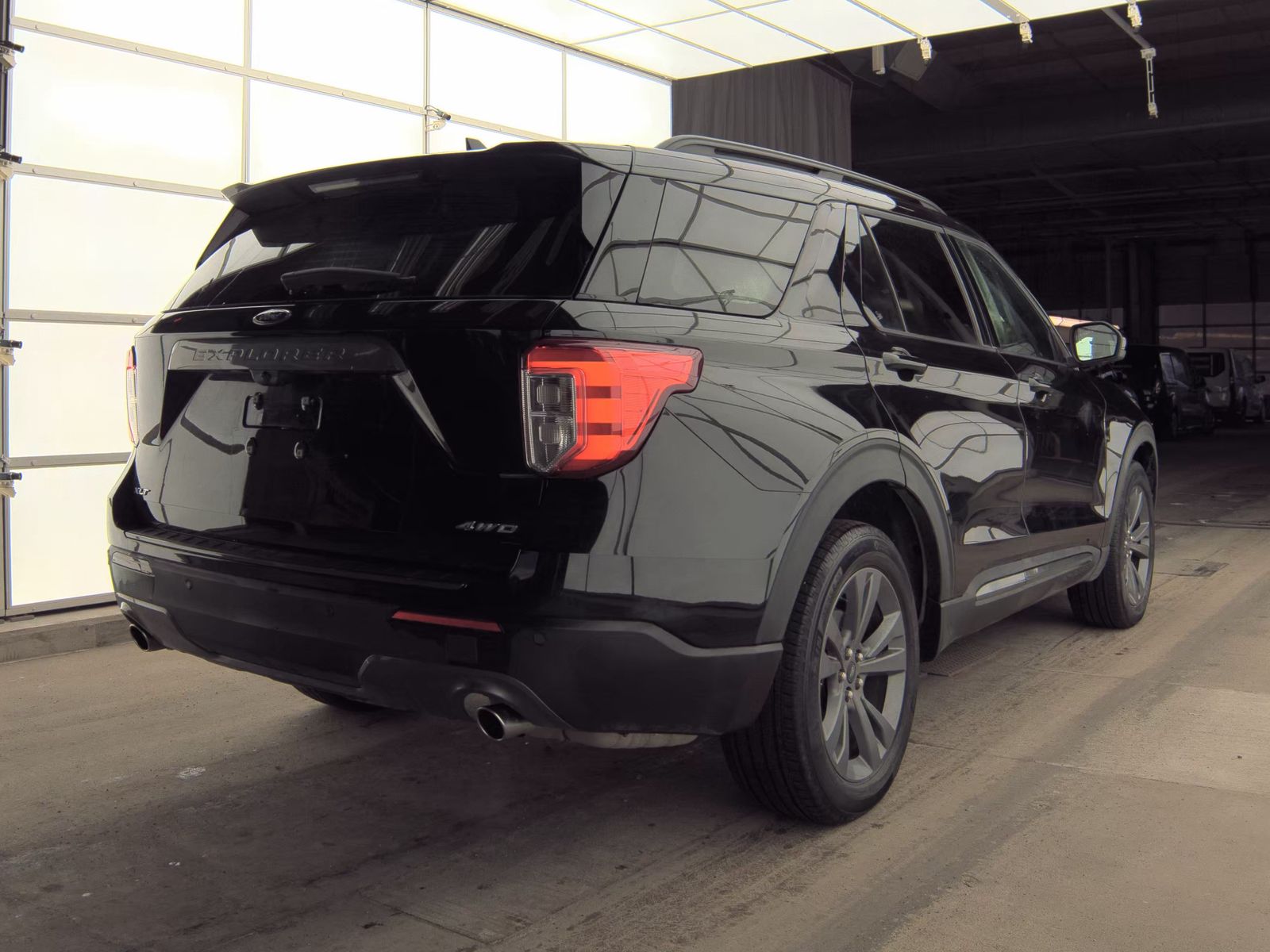 2023 Ford Explorer XLT AWD