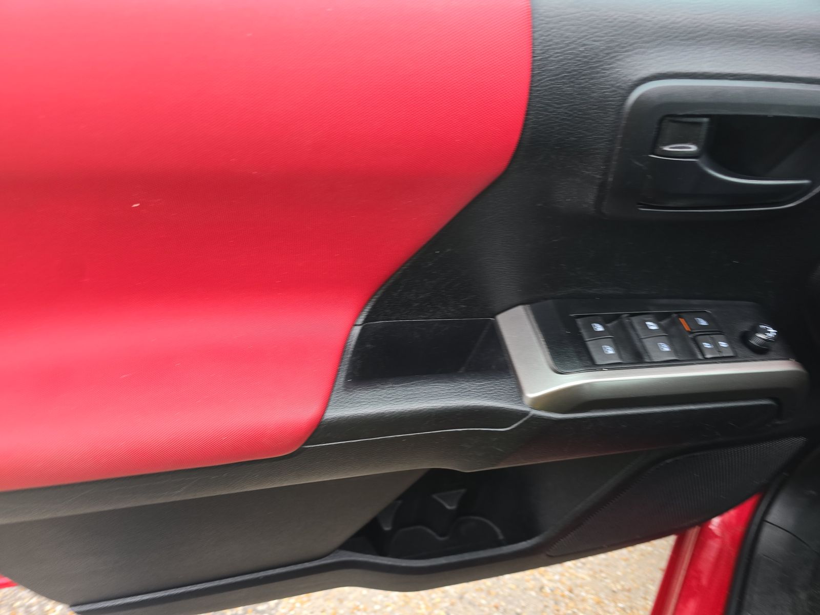 2023 Toyota Tacoma SR5 RWD