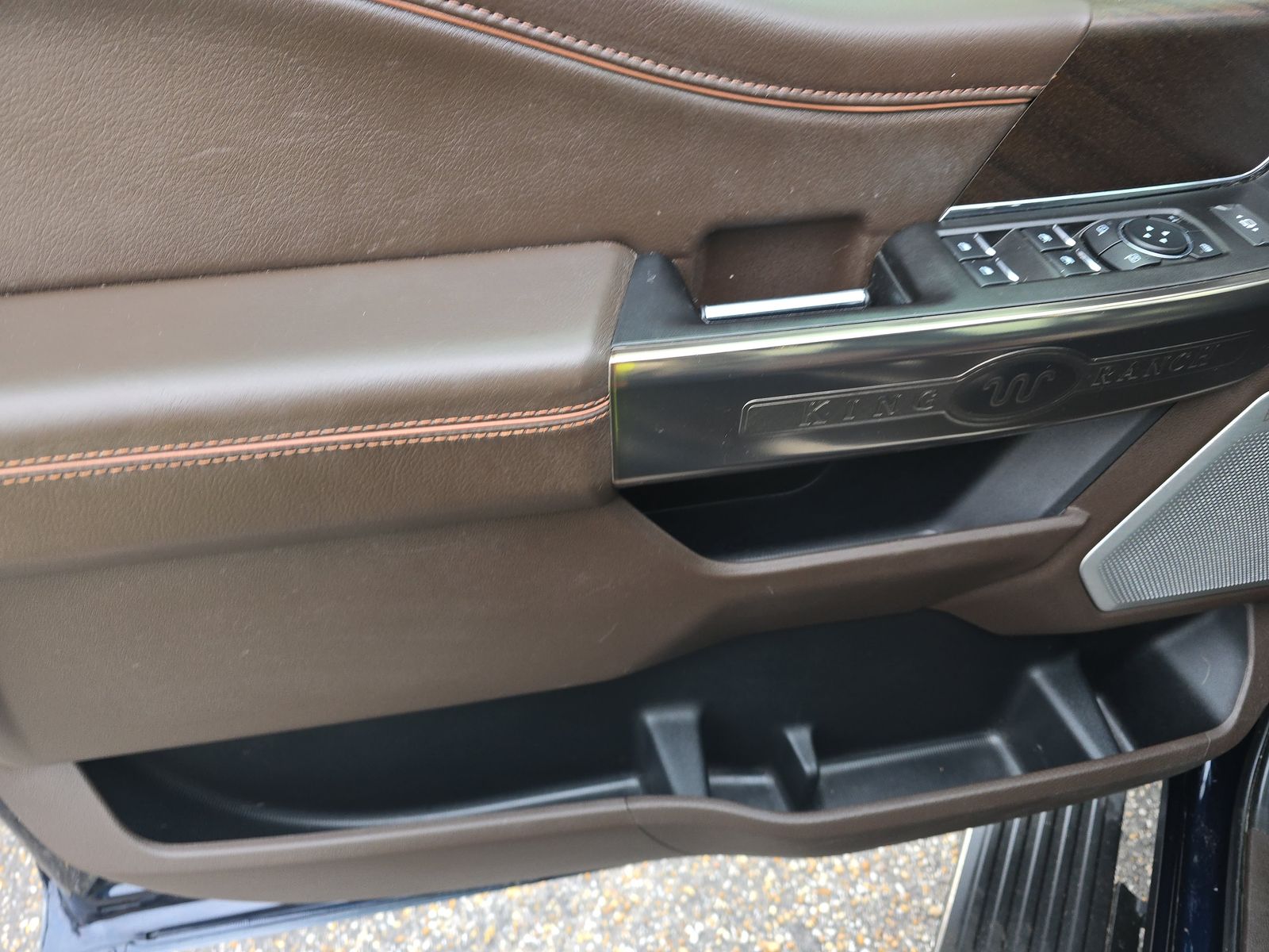 2022 Ford F-150 Hybrid King Ranch RWD