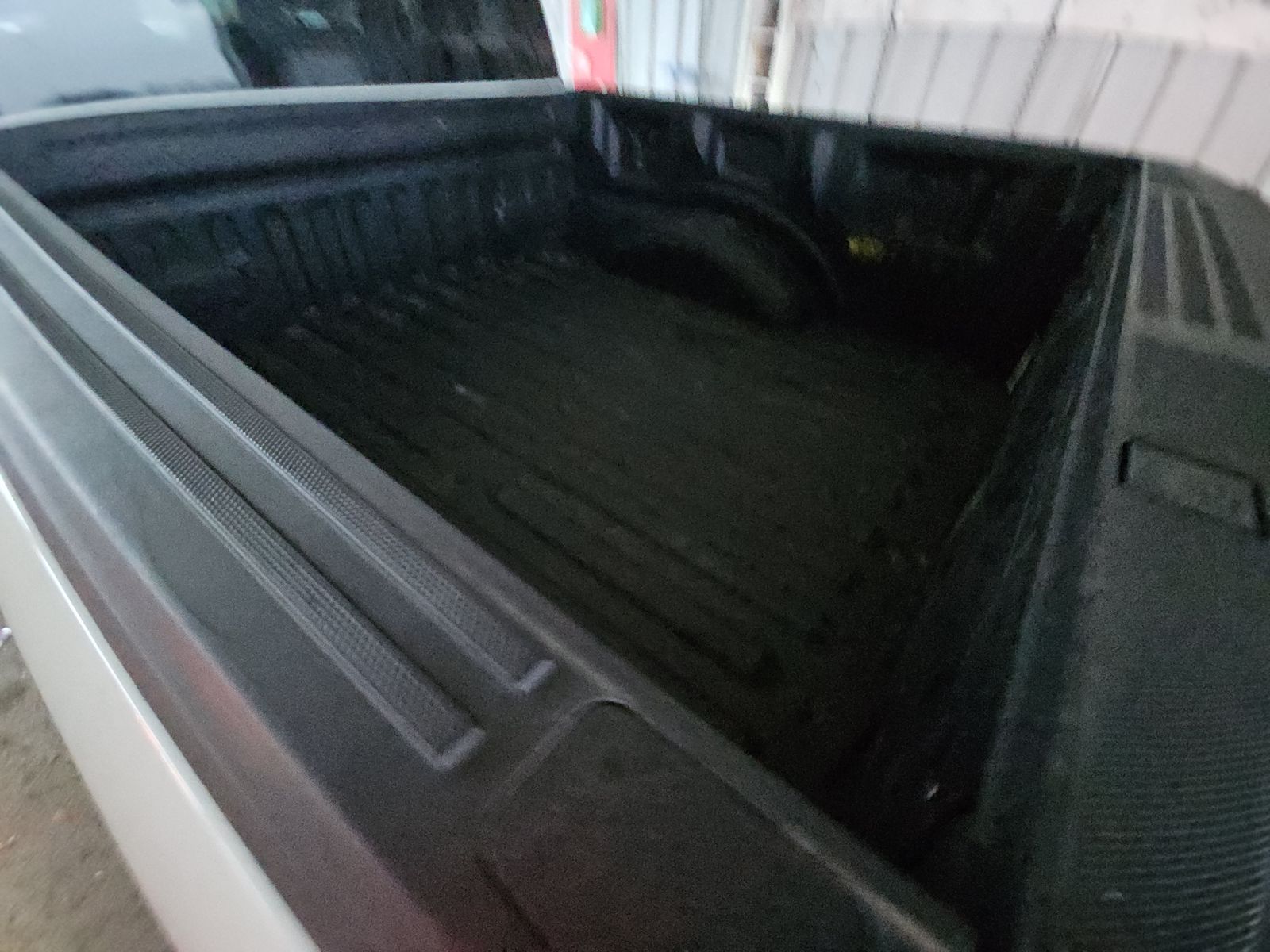 2022 Ford F-150 Hybrid Lariat AWD