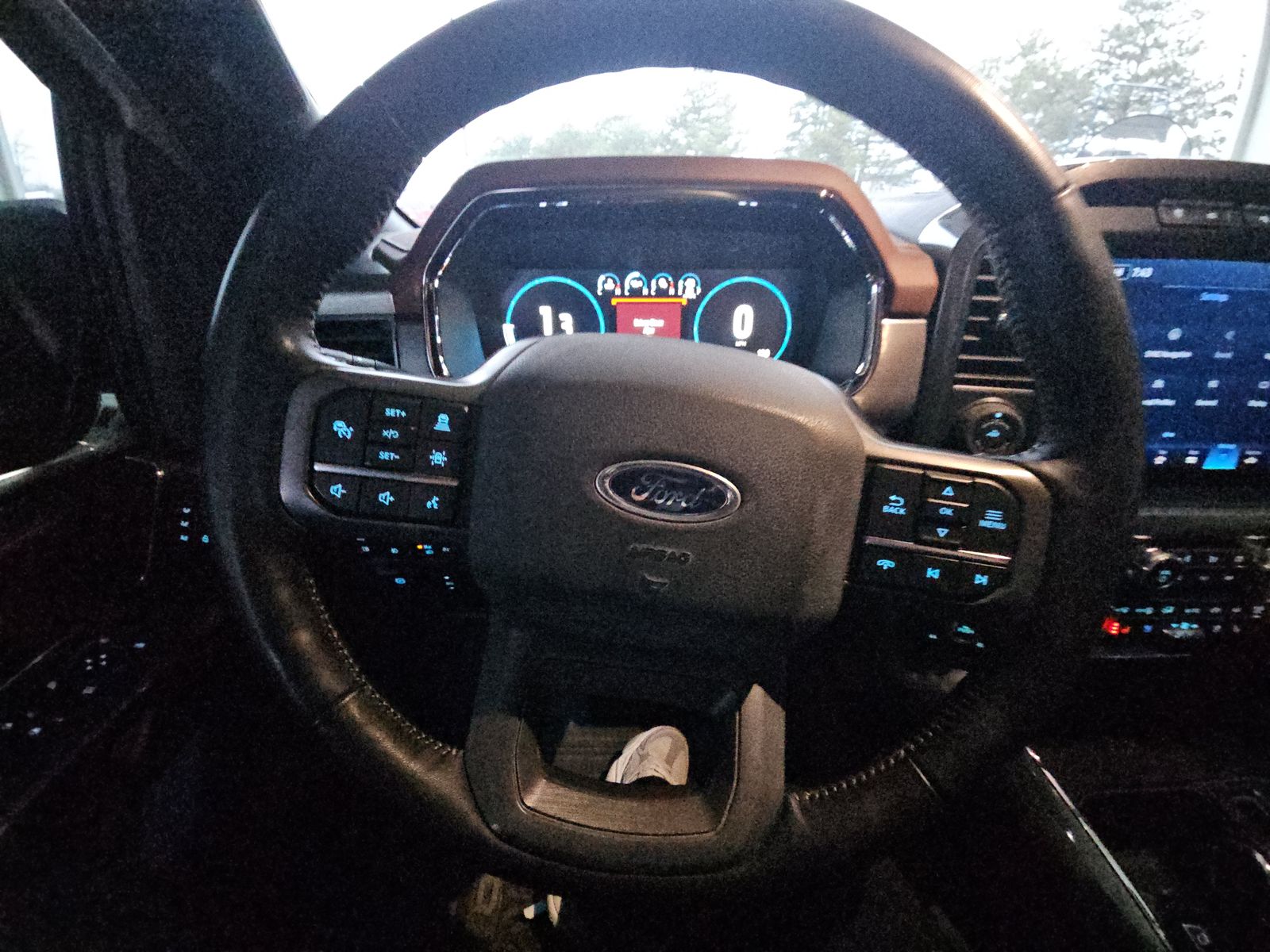 2022 Ford F-150 Hybrid Lariat AWD