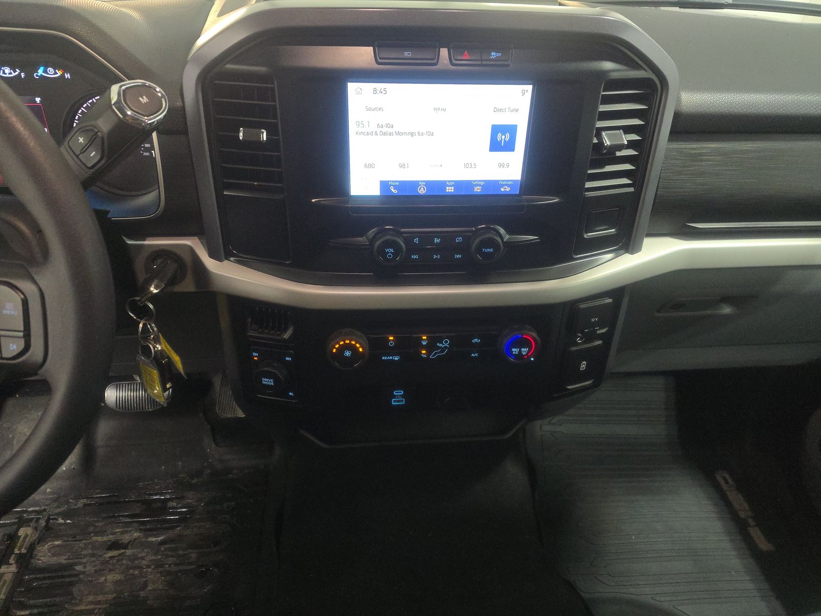 2023 Ford F-150 XLT AWD