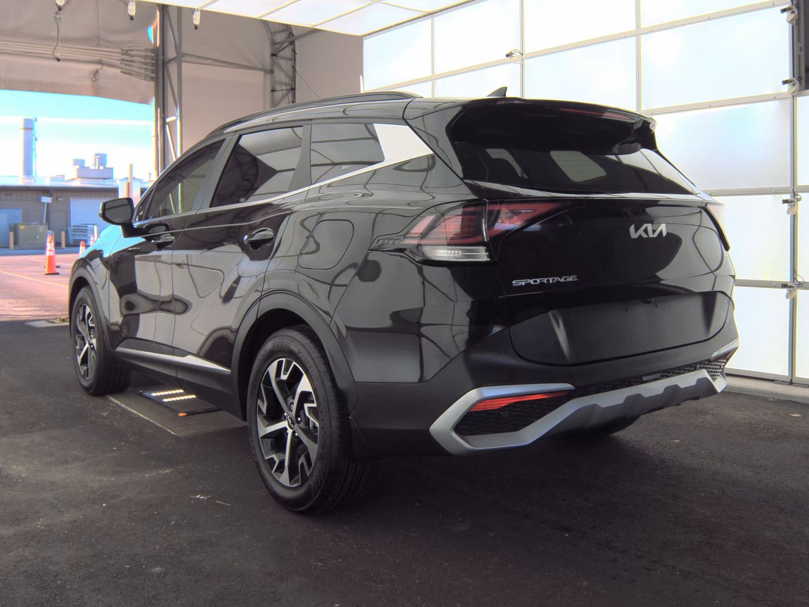 2025 Kia Sportage EX FWD