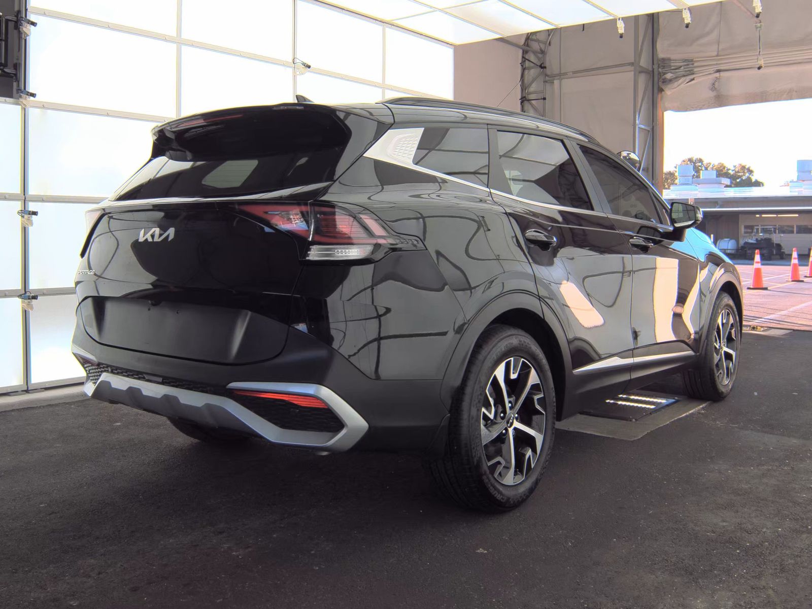2025 Kia Sportage EX FWD