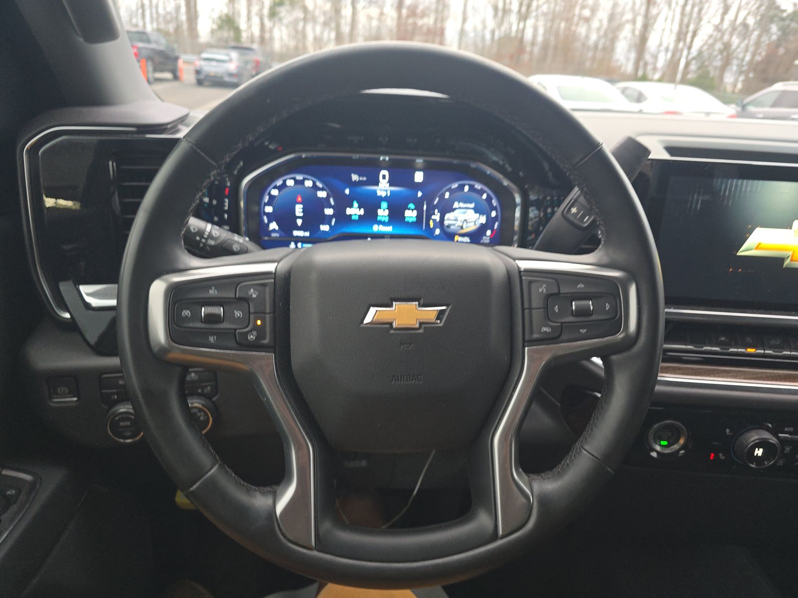 2023 Chevrolet Silverado 1500 LT AWD