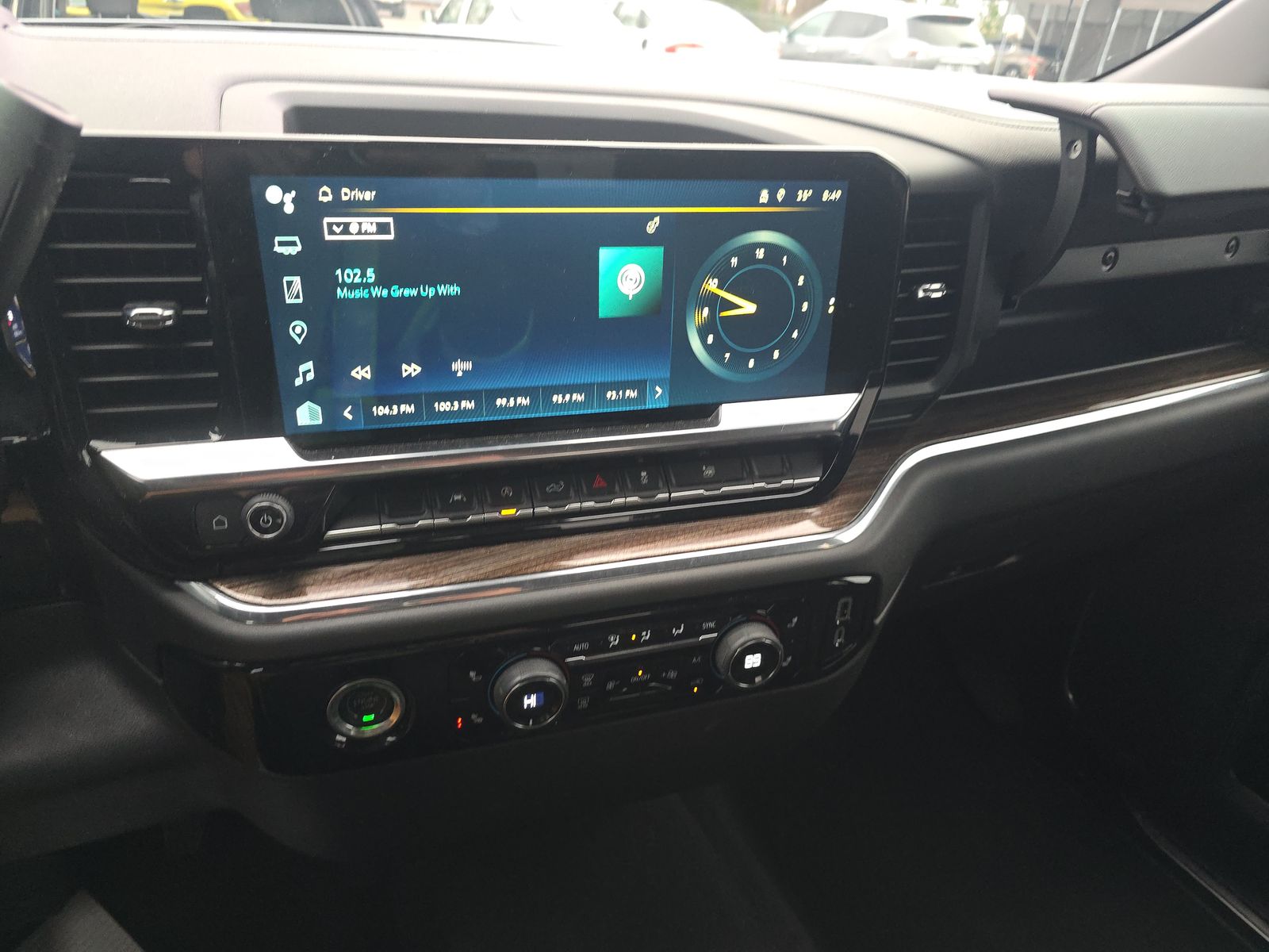 2023 Chevrolet Silverado 1500 LT AWD