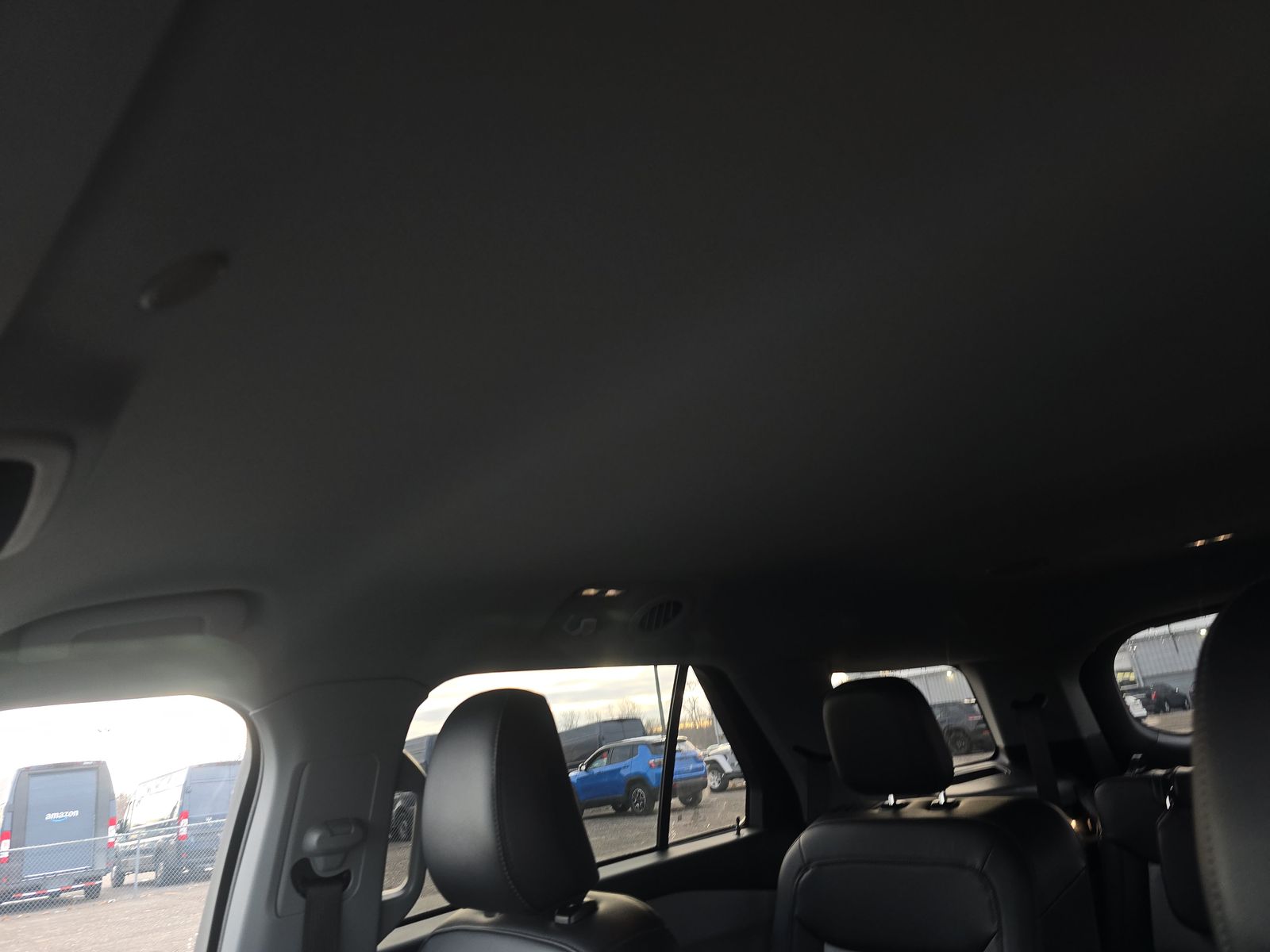 2023 Ford Explorer XLT AWD