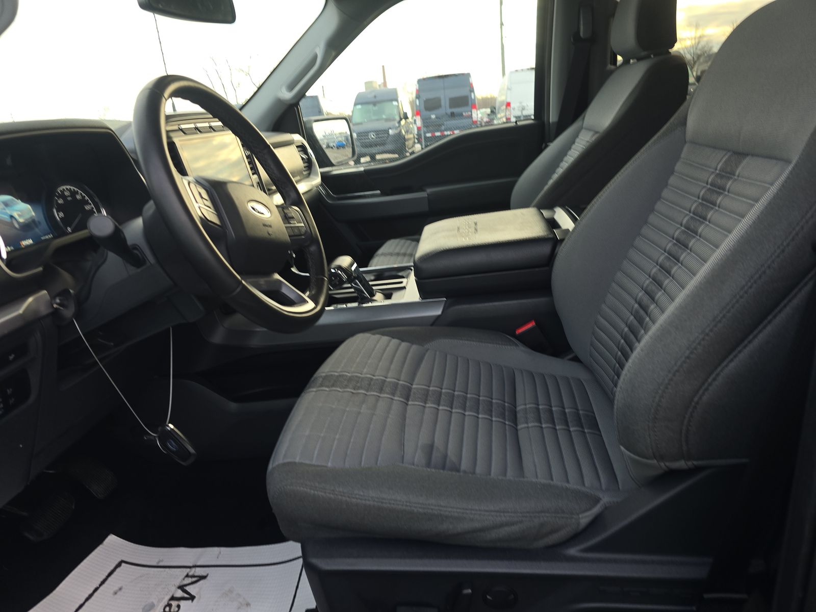 2023 Ford F-150 XLT AWD