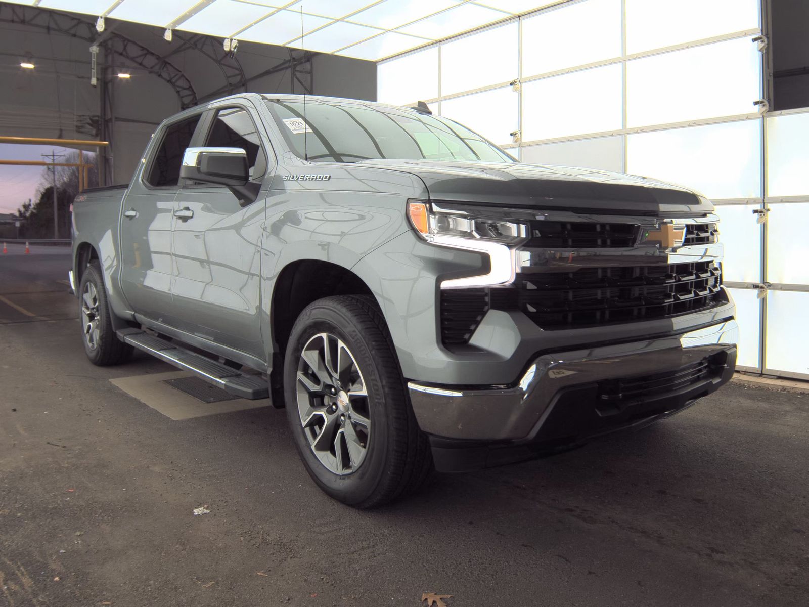 2023 Chevrolet Silverado 1500 LT AWD