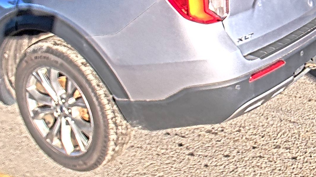 2023 Ford Explorer XLT AWD