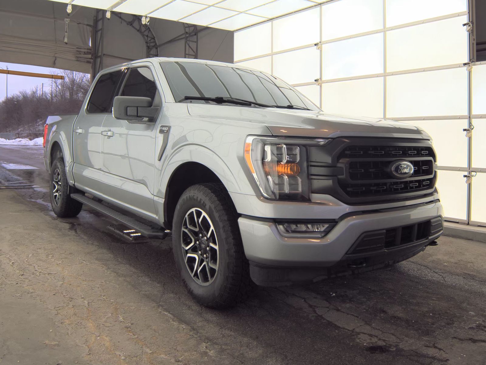 2023 Ford F-150 XLT AWD
