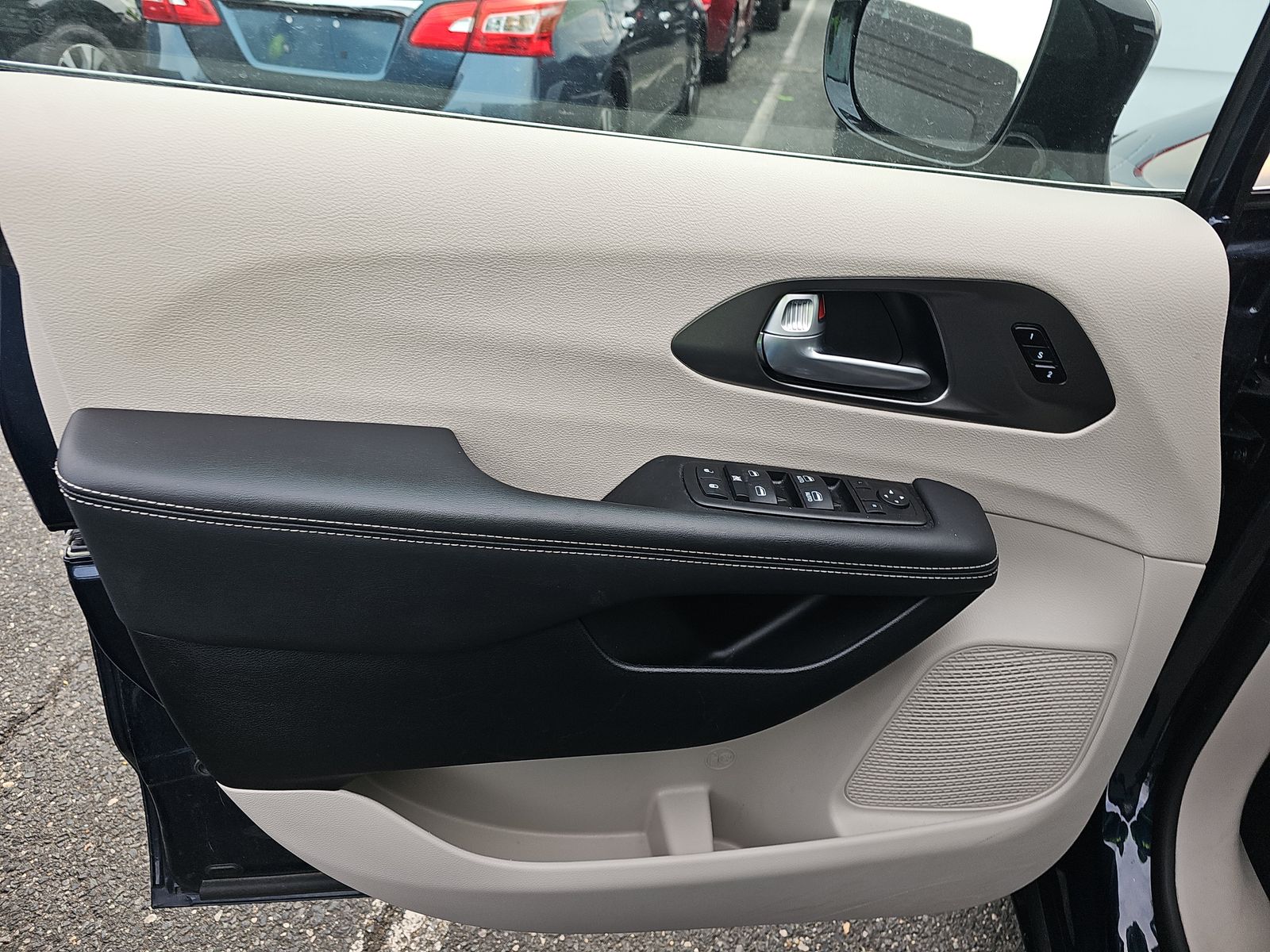 2024 Chrysler Pacifica Touring L FWD