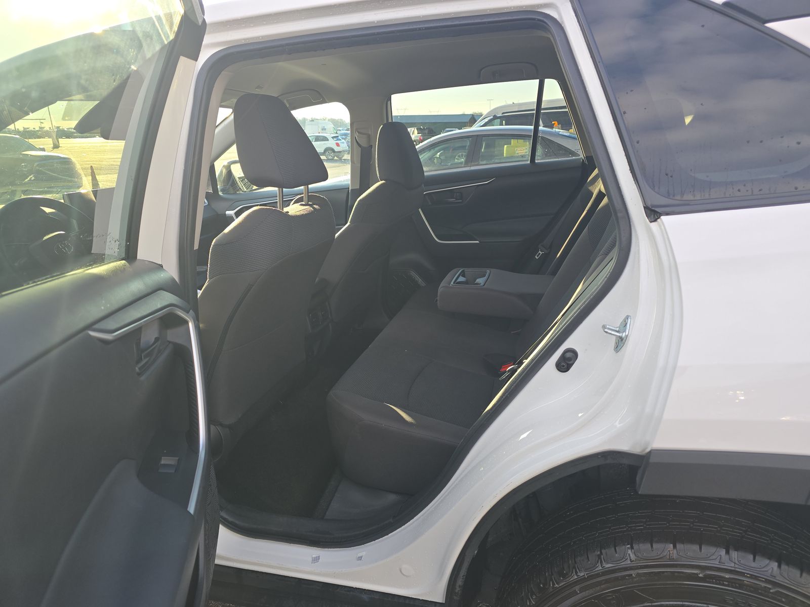 2024 Toyota RAV4 LE AWD