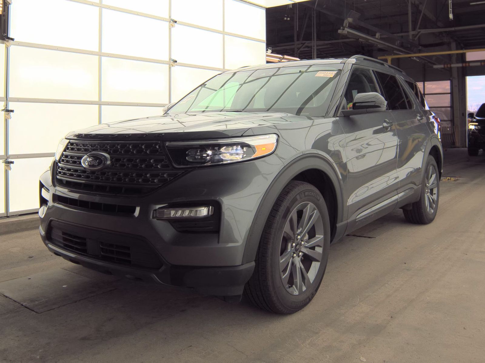 2023 Ford Explorer XLT AWD