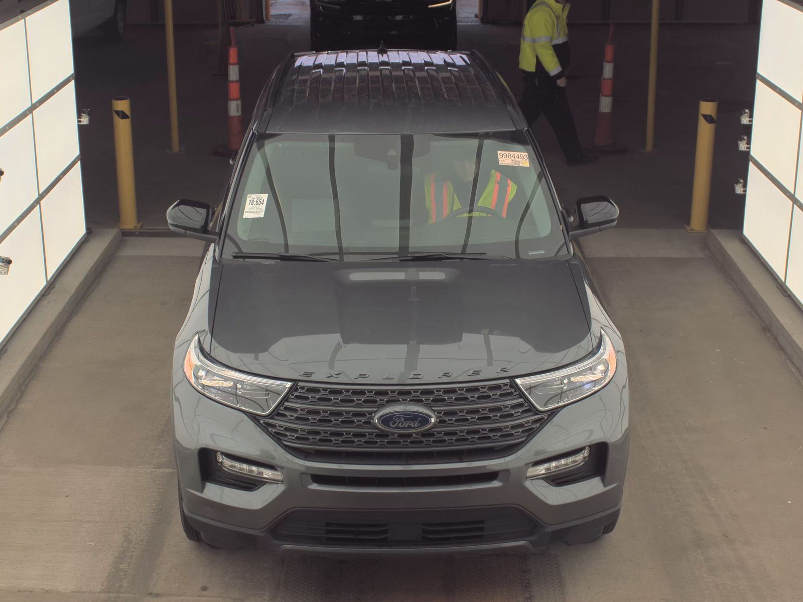 2023 Ford Explorer XLT AWD