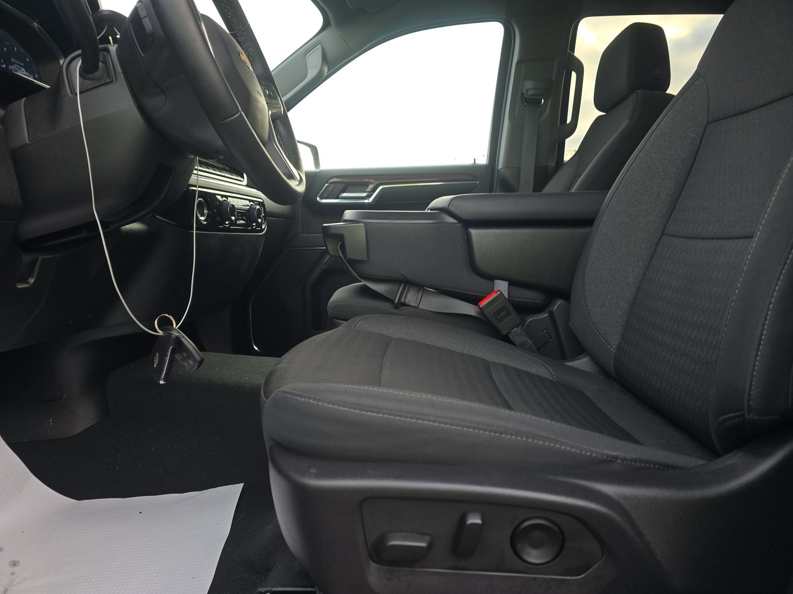 2024 Chevrolet Silverado 1500 LT AWD